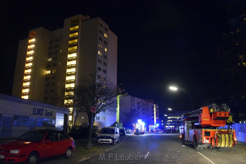 Feuer 2 Y Koeln Marienburg Raderthalguertel Mertenerstr Bonnerstr P81.JPG - Miklos Laubert